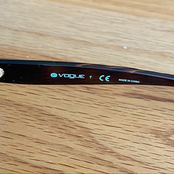 Vogue Havana Gradient Sunglasses - Picture 5 of 5